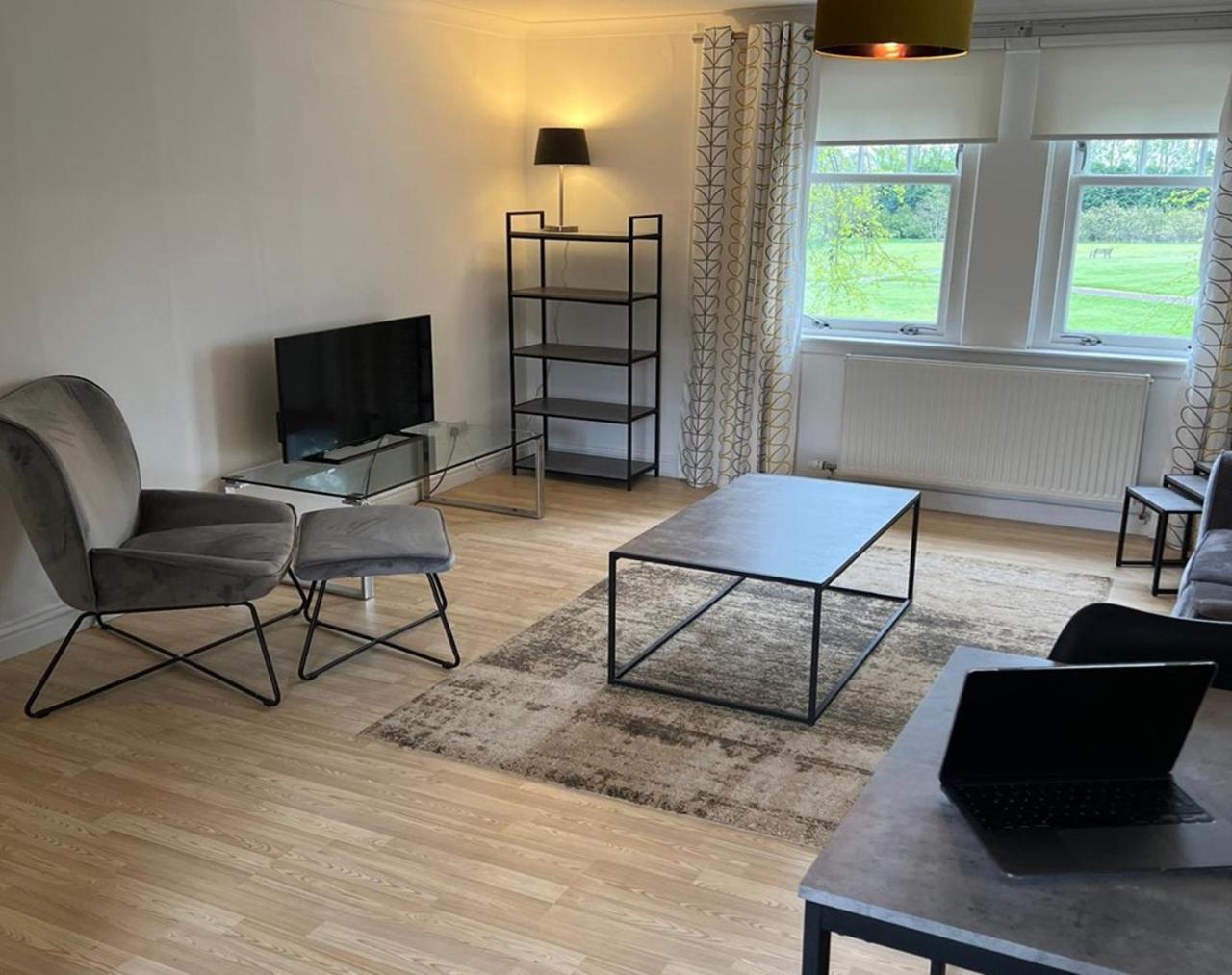 Fifty Five On Gilmour Street Leilighet Eaglesham Eksteriør bilde
